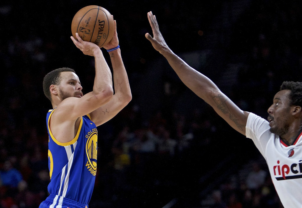 Basketball betting fans are given a treat as the Golden State Warriors sweep the Portland Trail Blazers