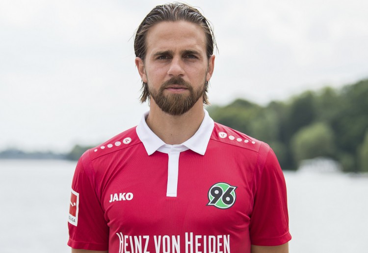 Martin Harnik đã làm nóng cá cược trực tiếp ở Bundesliga sau khi dẫn dắt Hannover 96 đến chiến thắng 2-0 Hamburger SV