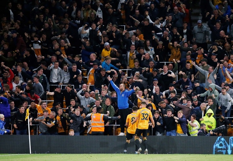 Wolves midfielder Ruben Neves scores a long-range equaliser against Man United in the Premier League