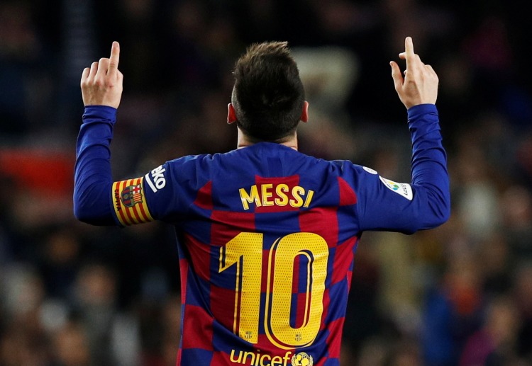 La Liga: Messi "khoe" Quả bóng Vàng trên sân nhà Nou Camp