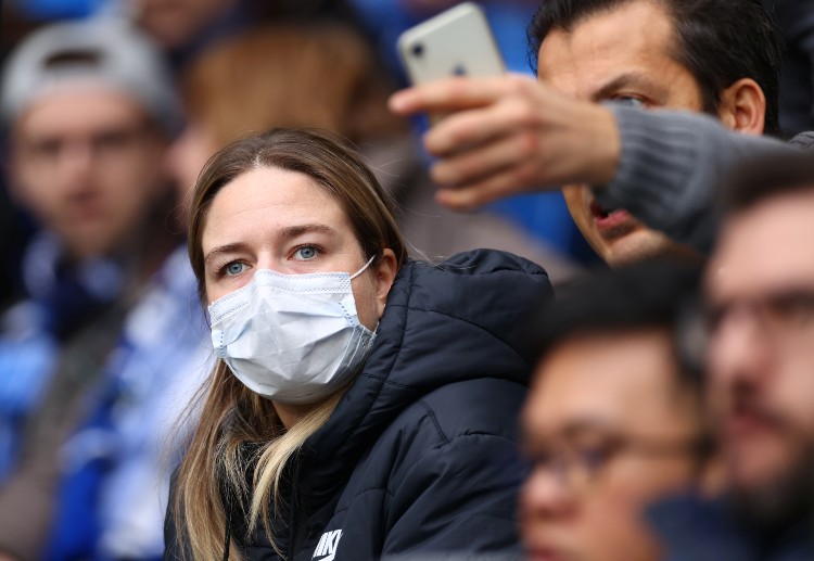 Premier League: giải đấu vẫn diễn ra trên những SVĐ không có khán giả