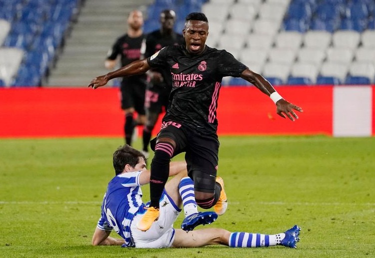 西甲皇马的库尔图瓦场上表现