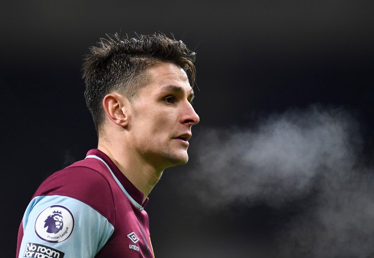 ဘန်လေ ကတော့ အခုရှုံးပွဲကြောင့် ပရီးမီးယားလိဂ် အမှတ်ပေးဇယား အဆင့် ၁၆ နေရာမှာ ဆက်လက်ရပ်တည်ခဲ့ပါတယ်။