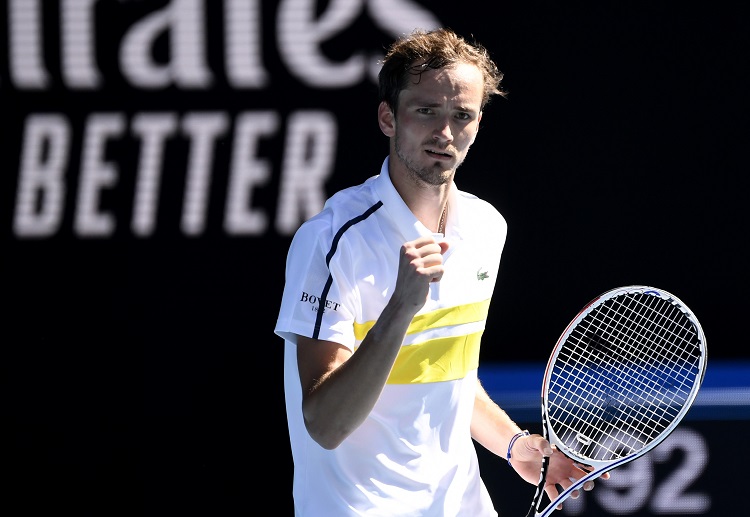 Daniil Medvedev tiến vào vòng 4 Australian Open.