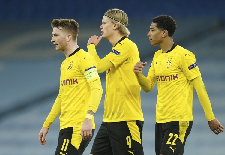 ဒေါ့မန်တို့ ပထမအကျော့တုန်းက အီတီဟတ်မှာ မန်ချက်စတာစီးတီး ရဲ့ တစ်ဖက်သတ် ဖိကစားတာ ခံခဲ့ရပေမယ့် ခံစစ်က အမှားနည်းခဲ့ပြီး နောက်ဆုံးမိနစ်ရောက်မှပဲ အနိုင်ဂိုးကို ခွင့်ပြုပေးခဲ့ရတာ ဖြစ်ပါတယ်။