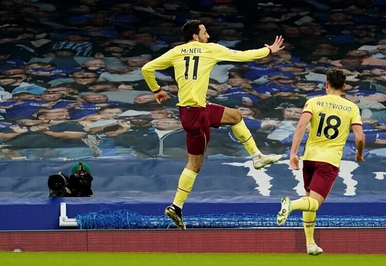 ဘန်လေကလည်း တောက်လျောက် နိုင်ပွဲ ပျောက်ဆုံးထားခဲ့တယ် ဆိုပေမယ့် လက်စတာစီးတီး၊ အာဆင်နယ် အသင်းတွေကို သရေ ကစားထားနိုင်ပြီး ပရီးမီးယားလိဂ် နောက်ဆုံးပွဲမှာ အဲဗာတန်လို အသင်းကိုတောင် အဝေးကွင်းမှာ အနိုင်ယူခဲ့တာ တွေ့ရပါတယ်။