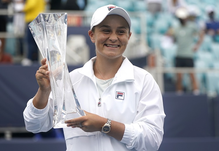 Ashleigh Barty đăng quang ở nội dung đơn nữ tại Miami Open năm nay.