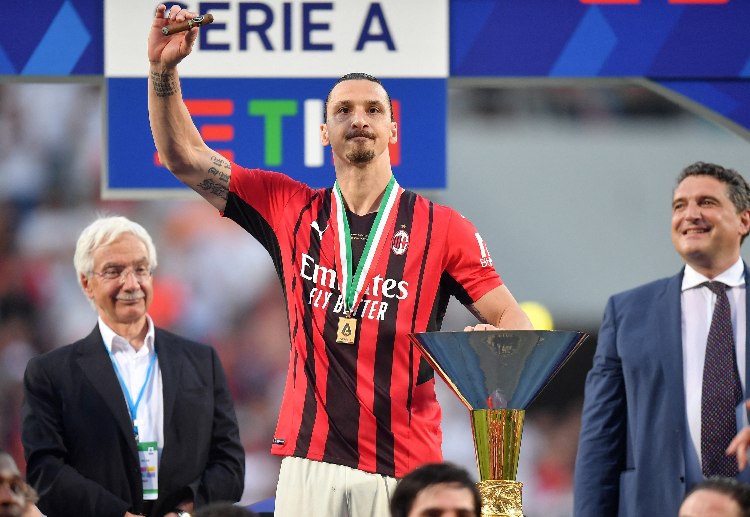 Serie A: Sau khi giành ngôi á quân mùa trước, Milan đã có sự tiến bộ khi xuất sắc soán ngôi của nhà vô địch Inter Milan.