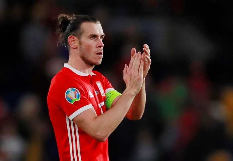 欧足联 威尔士的球员正在进球