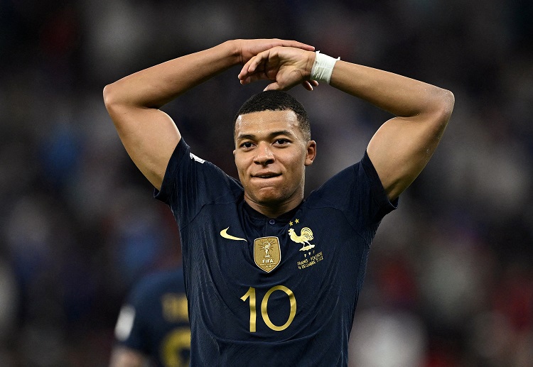 Kylian Mbappe dẫn đầu danh sách cuộc đua giày vàng World Cup 2022.