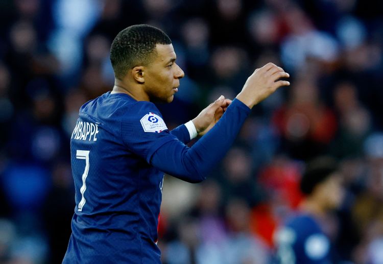 Kylian Mbappe: Mbappe tập luyện