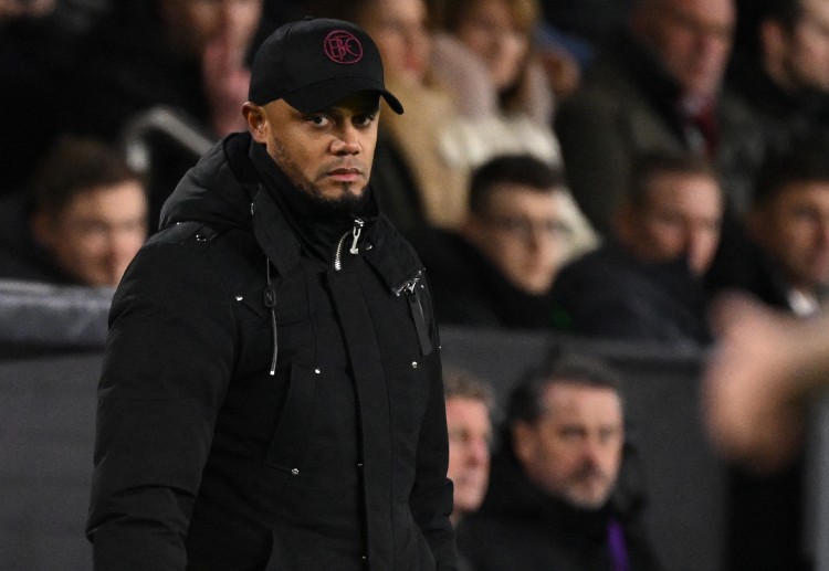 Kompany có lần đầu tiên làm HLV ở Bundesliga