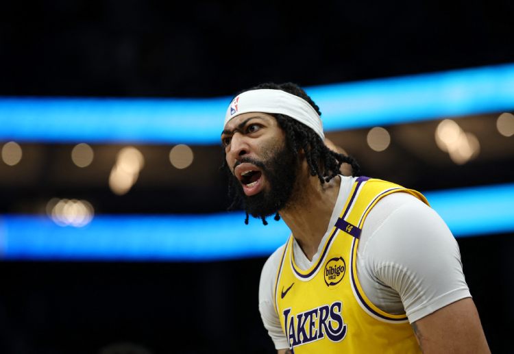 With Anthony Davis in stellar form, the Lakers face the Sixers following a strong NBA stretch