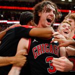 NBA: Giddey ném rổ thành công từ giữa sân ở những giây cuối