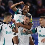 英超联赛 奠定胜基