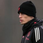 ဂါနာချို ကတော့ အက်စတွန်ဗီလာနဲ့ ကစားခဲ့တဲ့ ပရီးမီးယားလိဂ် နောက်ဆုံး ပွဲစဉ် ယူနိုက်တက်ရဲ့ ပွဲထွက်လူစာရင်းမှာ ဂိုးသမား အိုနာနာနဲ့ အတူ ပါဝင်လာခဲ့ခြင်း မရှိခဲ့ပါဘူး။