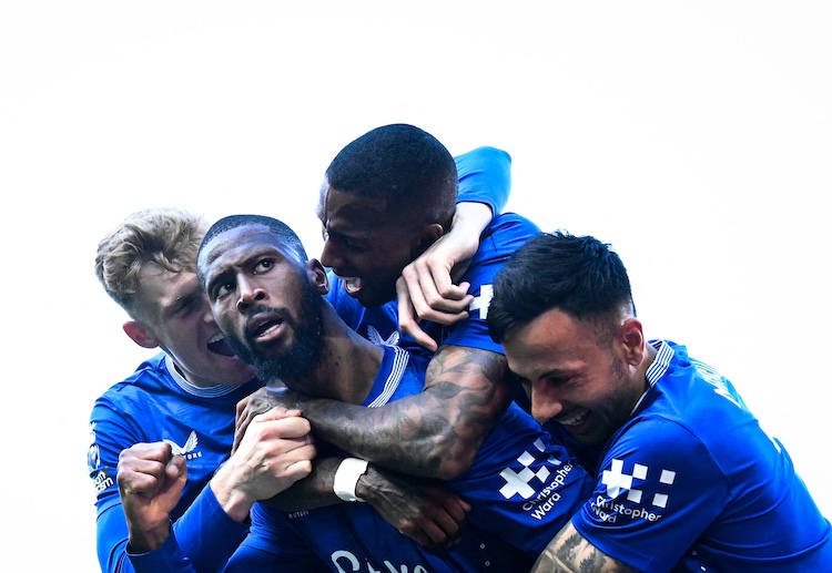 Everton giành chiến thắng ở vòng 36 Premier League