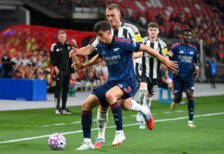 友谊赛 厄德高凭借冷静的点球罚入，将阿森纳的胜利带回了队中，帮助球队以3比2逆转战胜纽卡