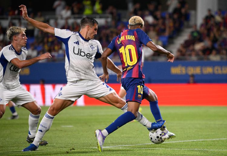 โคโม่ ผิดพลาดในแนวรับใน ฟุตบอลกระชับมิตร 2025