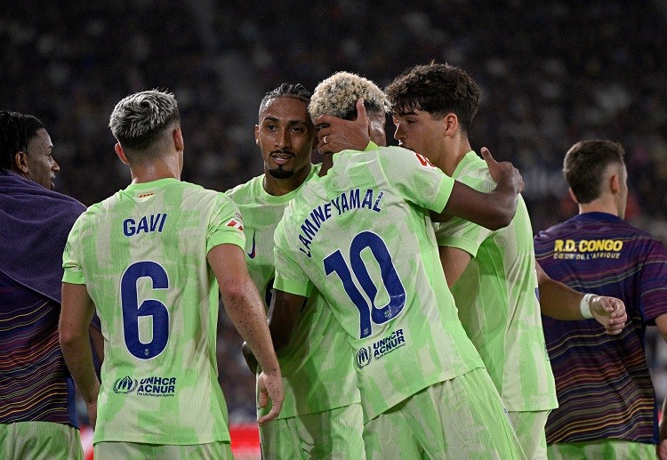 ဟန်ဆီ ဖလစ်ခ်ရဲ့ အသင်းဟာ လာလီဂါ အဖွင့် ပွဲစဉ် မှာလည်း မာယော့ကာကို ပွဲချိန် မိနစ် ၆၀ နီးပါး ကစားသမား ၂ ဦး အသာနဲ့ ကစားခဲ့ရပေမယ့် မနှစ်ကလို ခြေစွမ်းမျိုးတော့ အပြည့်အဝ ပြန်မမြင်ရသေးပါဘူး။