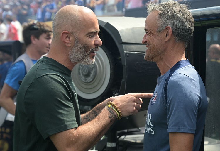 ပရီးမီးယားလိဂ် ကလပ်ဟာ လိုက်ပ်ဇစ် ကြယ်ပွင့် အတွက် ကစားသမား ၄ ဦး အထိ အလိုက်ပေး ကမ်းလှမ်းဖို့ စီစဉ်နေတယ်လို့လည်း သတင်းတွေ ထွက်နေပါတယ်။