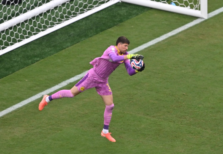 Gregor Kobel diandalkan BVB di Bundesliga