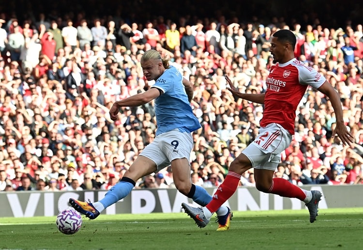 အာဆင်နယ်က ပြီးခဲ့တဲ့ ပရီးမီးယားလိဂ် ချန်ပီယံလုပွဲ နှစ်ကြိမ် တိုက်ပွဲဝင်ခဲ့ပြီး ချန်ပီယံလိဂ် ဆီမီးဖိုင်နယ် ကိုလည်း တက်လှမ်းနိုင်ခဲ့ပါတယ်။