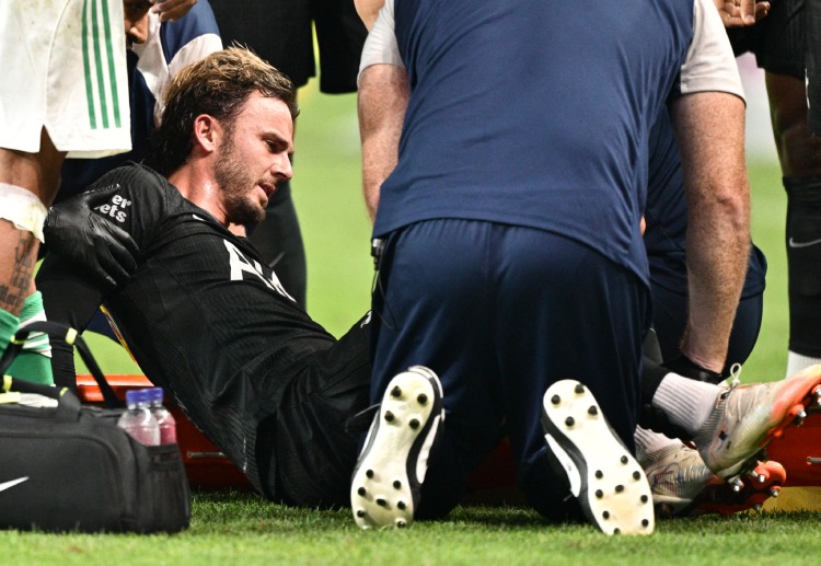 英联杯 尽管主帅弗兰克多次调整阵容,热刺仍无力回天。