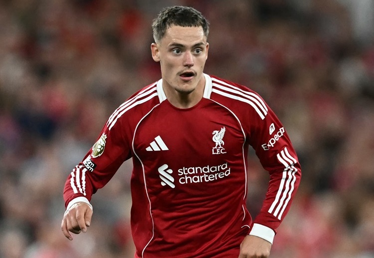 ဒါကြောင့် နည်းပြ ဖြစ်သူ ဂျူလီယန် နေဂဲလ်စ်မန်းက “သူက ဂိုးမသွင်းနိုင်ပေမယ့် ပရီးမီးယားလိဂ်မှာ အခွင့်အရေး ဖန်တီးနိုင်မှု အများဆုံး ကစားသမားပါ။