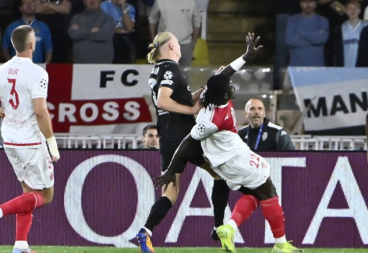 欧冠联赛 梅开二度