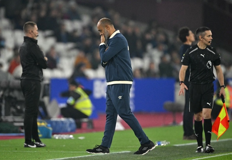 ဝက်စ်ဟမ်း ကတော့ ဒီရာသီ ပရီးမီးယားလိဂ် ပွဲစဉ် ၉ အပြီးမှာ ၄ မှတ်သာ ရရှိထားတဲ့ အတွက် အသင်းရဲ့ အင်္ဂလန် ထိပ်တန်းလိဂ် ပြိုင်ပွဲ သမိုင်းတစ်လျှောက် အဆိုးရွားဆုံး ရာသီအစ မှတ်တမ်းကို ပြန်လည် ပိုင်ဆိုင်ခဲ့ရတာ ဖြစ်ပါတယ်။