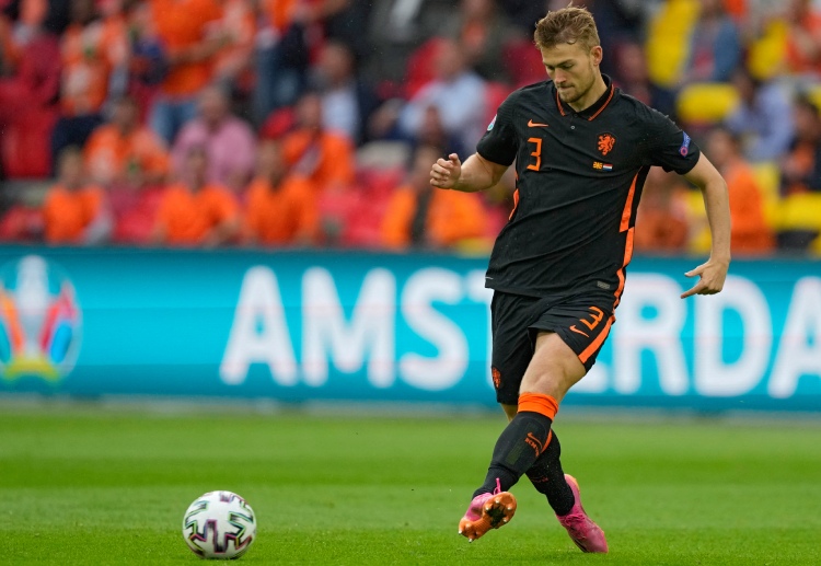 ရော်နယ် ကိုးမန်းရဲ့ အသင်းက ကမ္ဘာ့ဖလား ခြေစစ်ပွဲ ဥရောပဇုန် အုပ်စု G ရဲ့ ထိပ်ဆုံးမှာ ရှိနေပြီး ပိုလန်ကို အနိုင်ရလိုက်တာနဲ့ တိုက်ရိုက် ခြေစစ်ပွဲ အောင်မြင်မှာ ဖြစ်ပါတယ်။