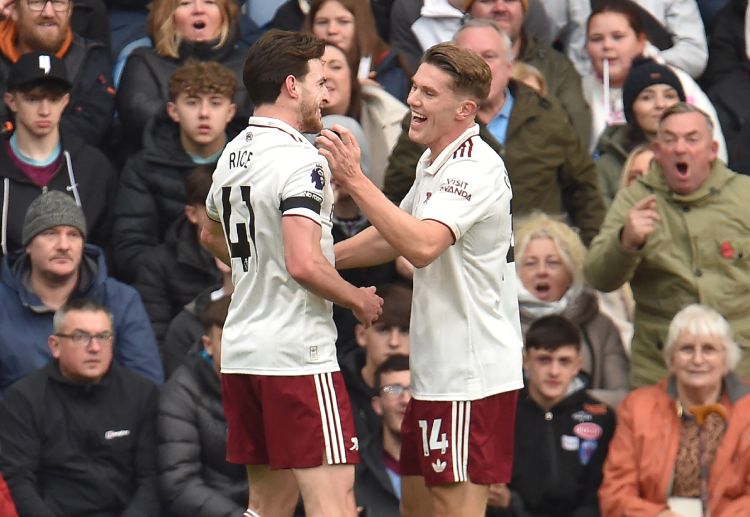 ဒီတော့ စနေ့ည ပွဲစဉ်တွေ အပြီး မှာတော့ တစ်ပွဲပို ကစားထားတဲ့ အာဆင်နယ်က ပရီးမီးယားလိဂ် အမှတ်ပေးဇယား အဆင့် ၂ က ဘုန်းမောက်ကို ၇ မှတ် ဖြတ်ထားနိုင်ပြီ ဖြစ်ပါတယ်။