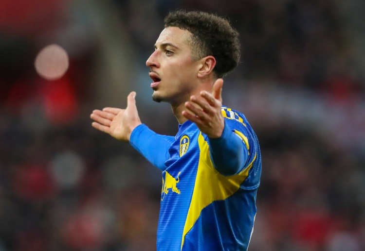 英超联赛 利兹联中场球员伊桑·阿姆帕杜因累积五张黄牌而被停赛,这将削弱他们的防守实力。