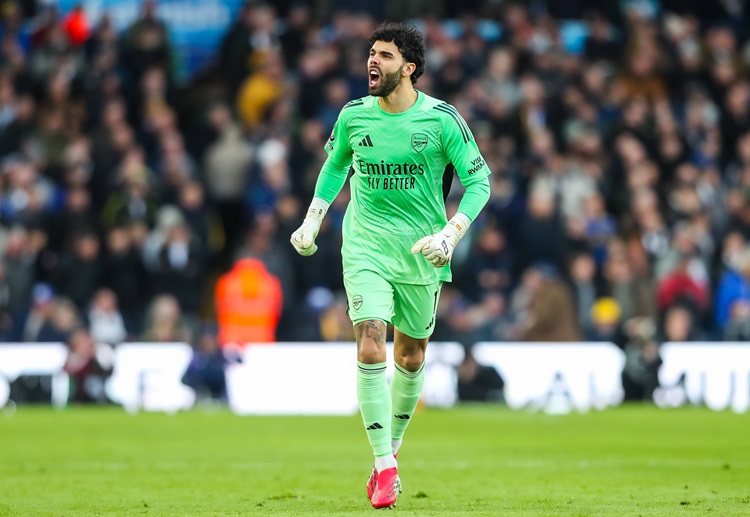 အချိန်တို အတွင်းမှာ တိုးတက်လာခဲ့တဲ့ သူ့ကိုတော့ လက်ရှိ ဘောလုံးလောကရဲ့ ကမ္ဘာ့အကောင်းဆုံးတွေထဲက တစ်ဦး အဖြစ် သတ်မှတ်ရမှာ ဖြစ်ပါတယ်။