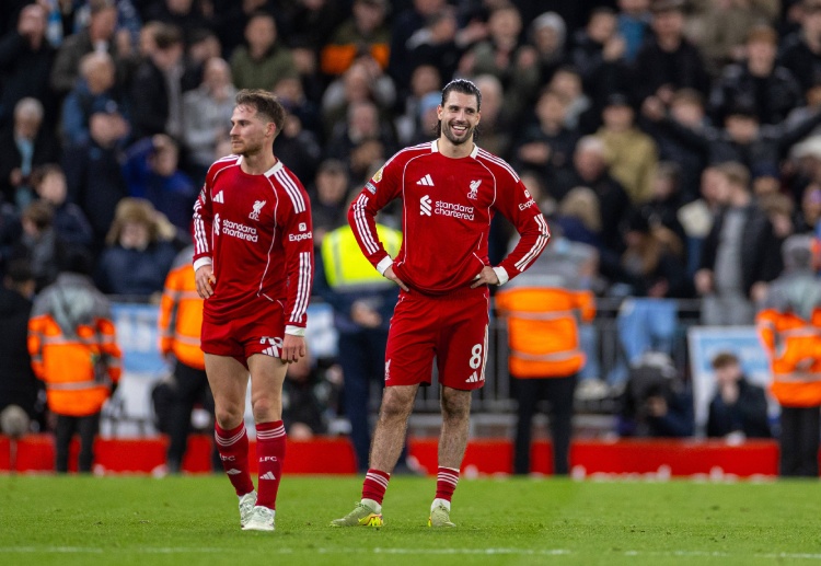 도미닉 소보슬러이가 출전 정지를 당하면서 리버풀은 라이트백이 부족한 상태로 선덜랜드와 프리미어리그 원정 경기를 치른다.