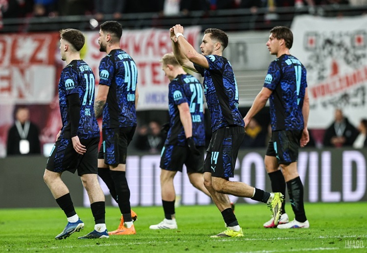 德甲联赛 梅开二度