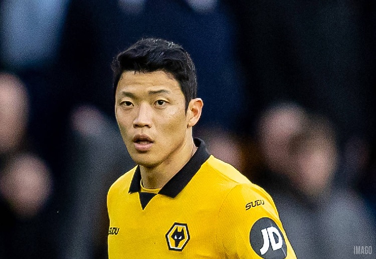 英超联赛 黄喜灿因伤势未愈，继续无缘狼队比赛。