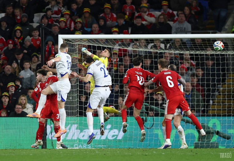 သူဟာ ၂၀၂၆ ကမ္ဘာ့ဖလား ခြေစစ်ပွဲ ၈ ပွဲမှာ ၆ ဂိုး အထိ သွင်းယူထားနိုင်ပါတယ်။