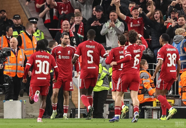 ချန်ပီယံလိဂ် ၁၆ သင်း အဆင့် ပထမအကျော့ တူရကီမြေမှာ ၁-၀နဲ့ ရှုံးထားခဲ့တဲ့ လစ်ဗာပူးလ်ဟာ အိမ်ကွင်း မှာတော့ အစွမ်းကုန် ခြေစွမ်းပြနိုင်ခဲ့ပါတယ်။