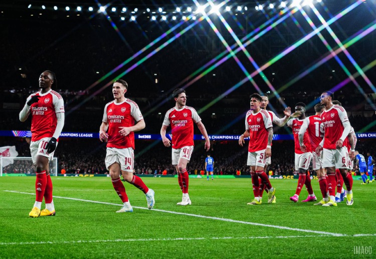 Arsenal chạm trán Man City trong ở trận chung kết Cúp Liên đoàn Anh