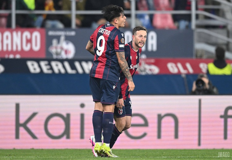 欧洲联赛 贝尔纳德斯基精彩兜射,为博洛尼亚先拔头筹。