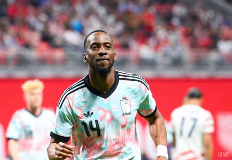 国际友谊赛 比利时的卢克巴吉奥在上一场比赛梅开二度，帮助球队以5比2击败美国。