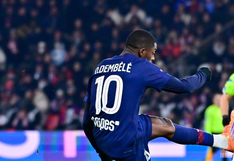 欧冠联赛 首回合中,巴黎圣日尔曼以5比2击败切尔西,金球奖得主登贝莱为球队建功。