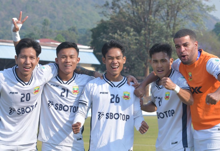 ရှမ်းယူနိုက်တက်ဟာ မြန်မာနေရှင်နယ်လိဂ် အမှတ်ပေးဆုဖလားကို ၇ ကြိမ်မြောက်နဲ့ ၆ ကြိမ်ဆက် ရရှိခဲ့ခြင်း ဖြစ်ပါတယ်။