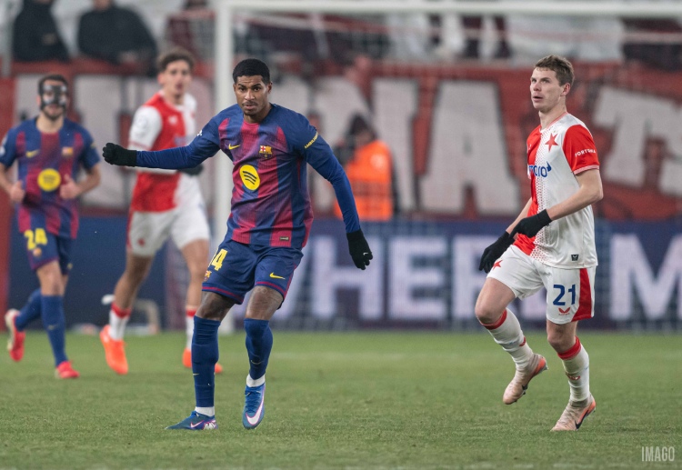 ရာဖေးလ် လီယာအိုကို ခေါ်ယူဖို့ ရန်ပုံငွေရှာတဲ့ အနေနဲ့ ပရီးမီးယားလိဂ် ကလပ်ဟာ မားကပ်စ် ရက်ရှ်ဖို့ဒ်ကို အမြန်ဆုံး ရောင်းထုတ်ချင်နေပါတယ်။