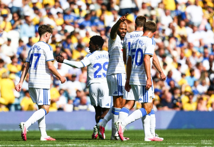 Leeds United mencoba sejumlah pemain di club friendly